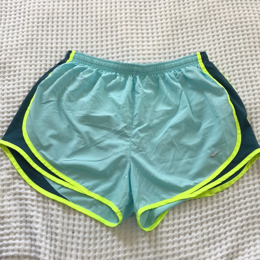 Nike tempo shorts